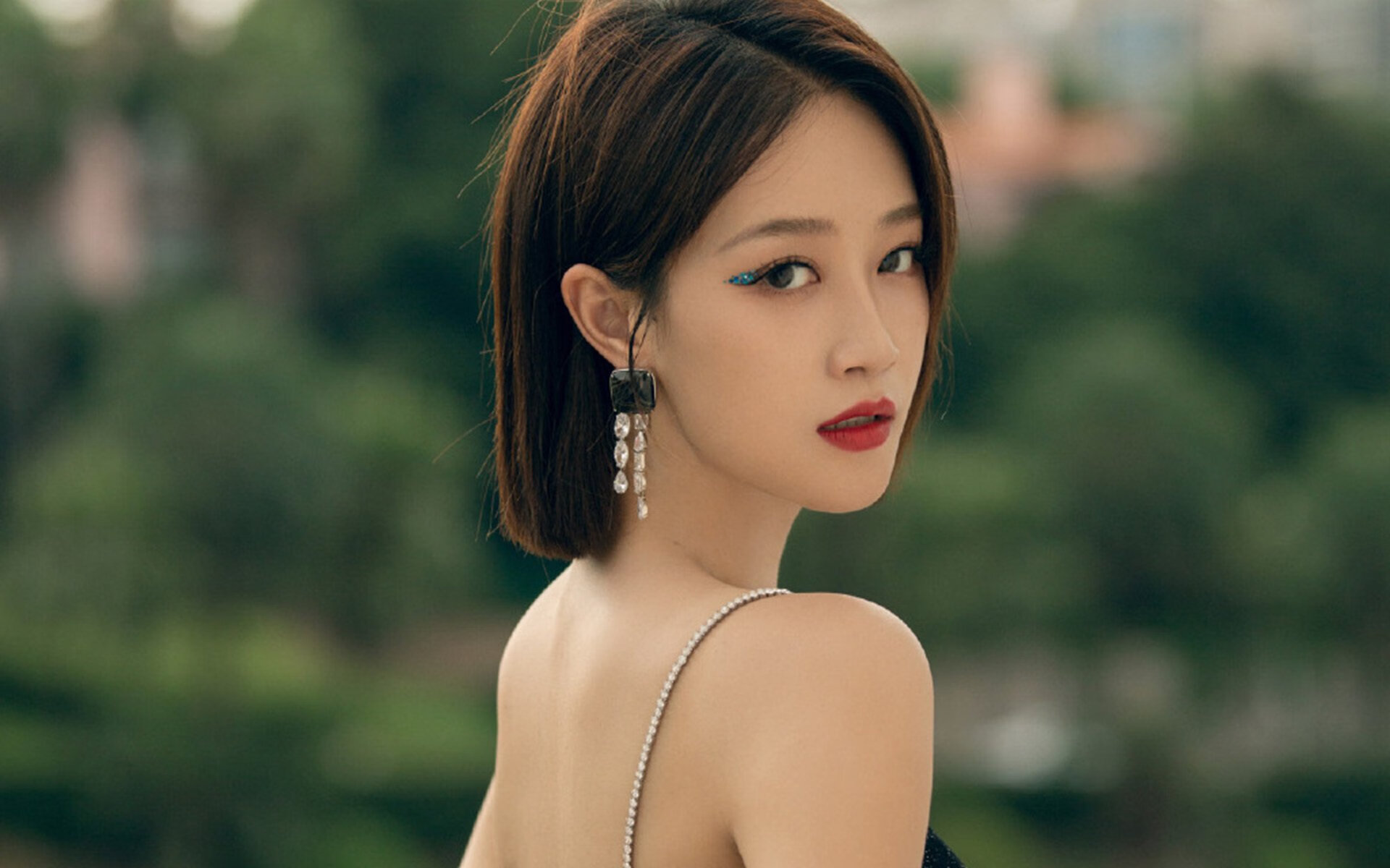 中立B选手与国际强手差距逐渐缩小，中立场比赛