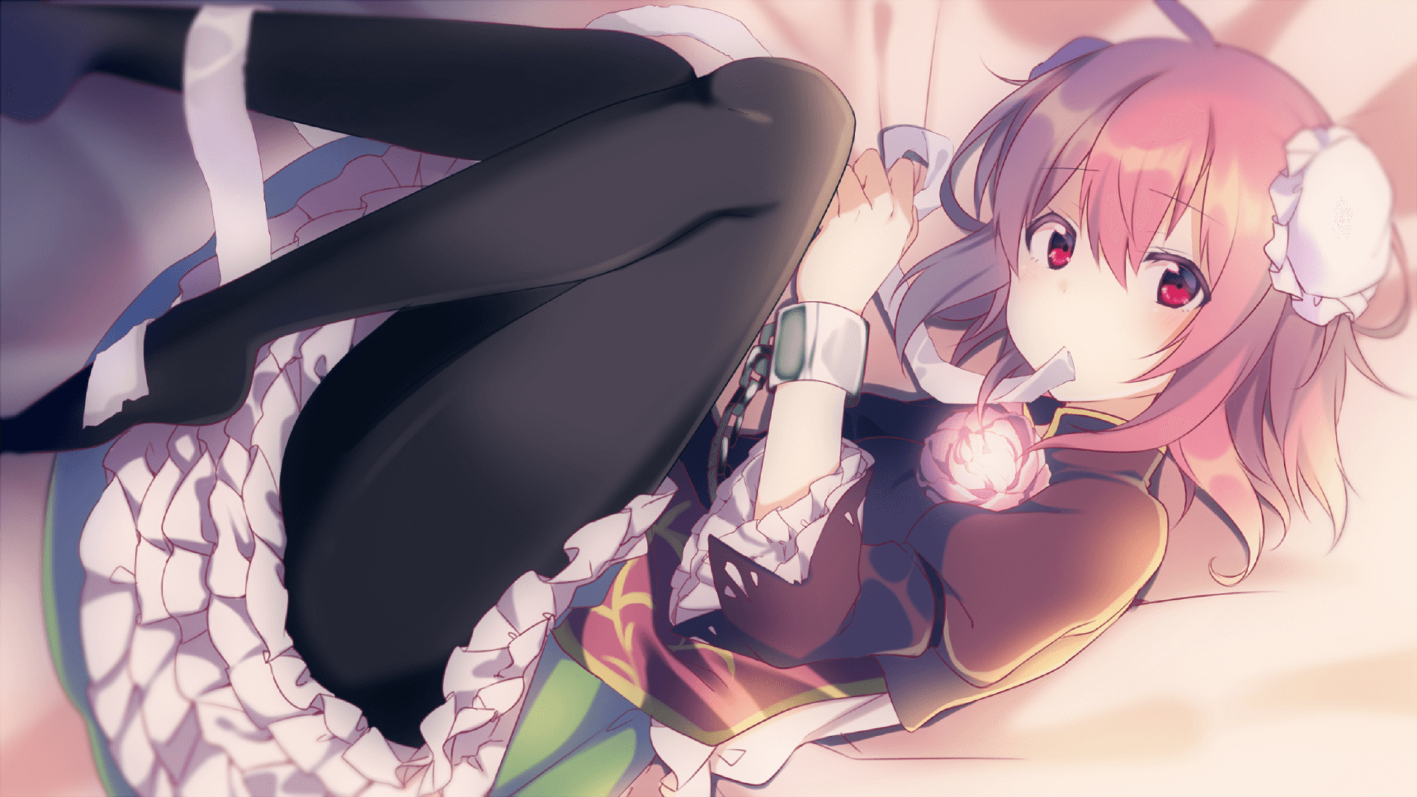 全黑队依靠全员参与防守，极大提升防线稳固性，全黑队服